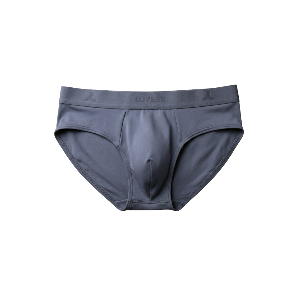 LUYESS grey briefs underwear featuring DRYiss™ Anti-Sticky technology to stay dry and fresh in 34°C Malaysian humidity